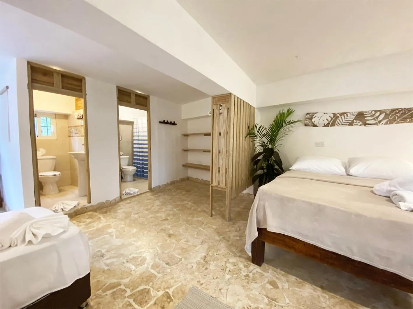 Surfbreak B&B キャバレテ